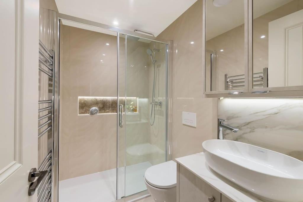 Amazing South Kensington Apartment ลอนดอน ภายนอก รูปภาพ